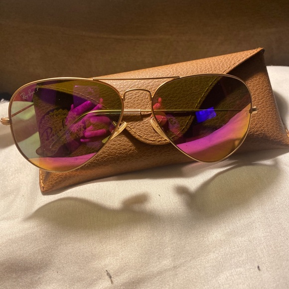 Pink Aviator RB3025 new with case
